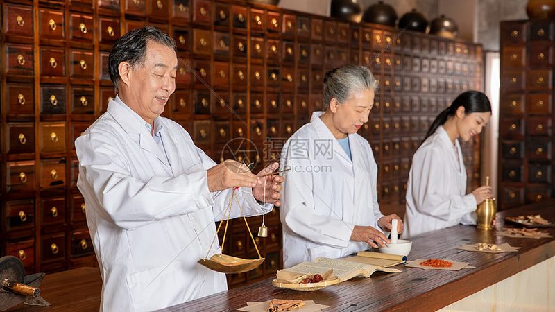 颈肩腰腿痛选正骨还是推拿